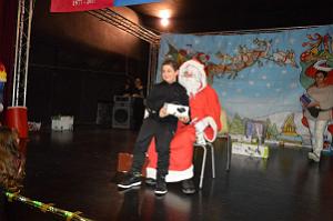 2017 12 10 MARSEILLE L ARBRE DE NOEL (91)